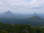 Glass House Mountains.JPG (31 KB)